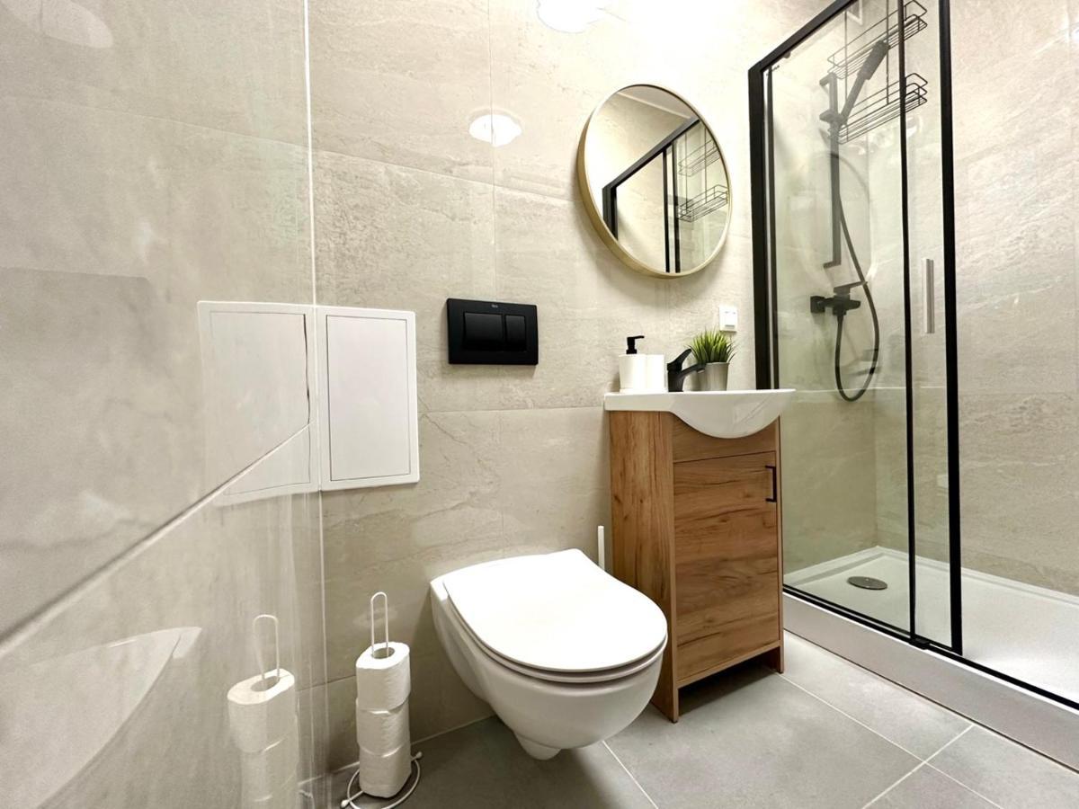 Mmrent New York Room Gdansk Luaran gambar